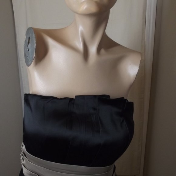 Special Event Dress - Picture 8 of 8